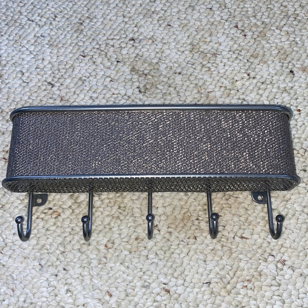 Decorative Key ring/mail holder